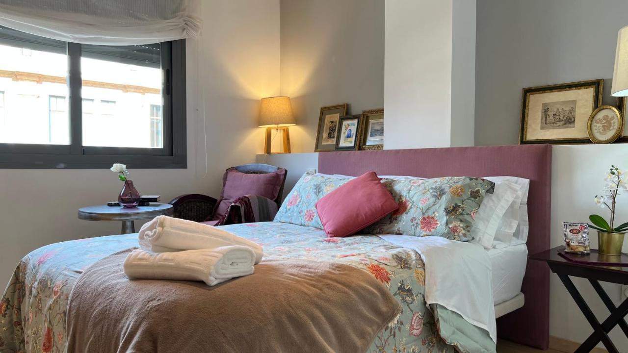 Love Rent4 Malaga Pacifico Exterior photo