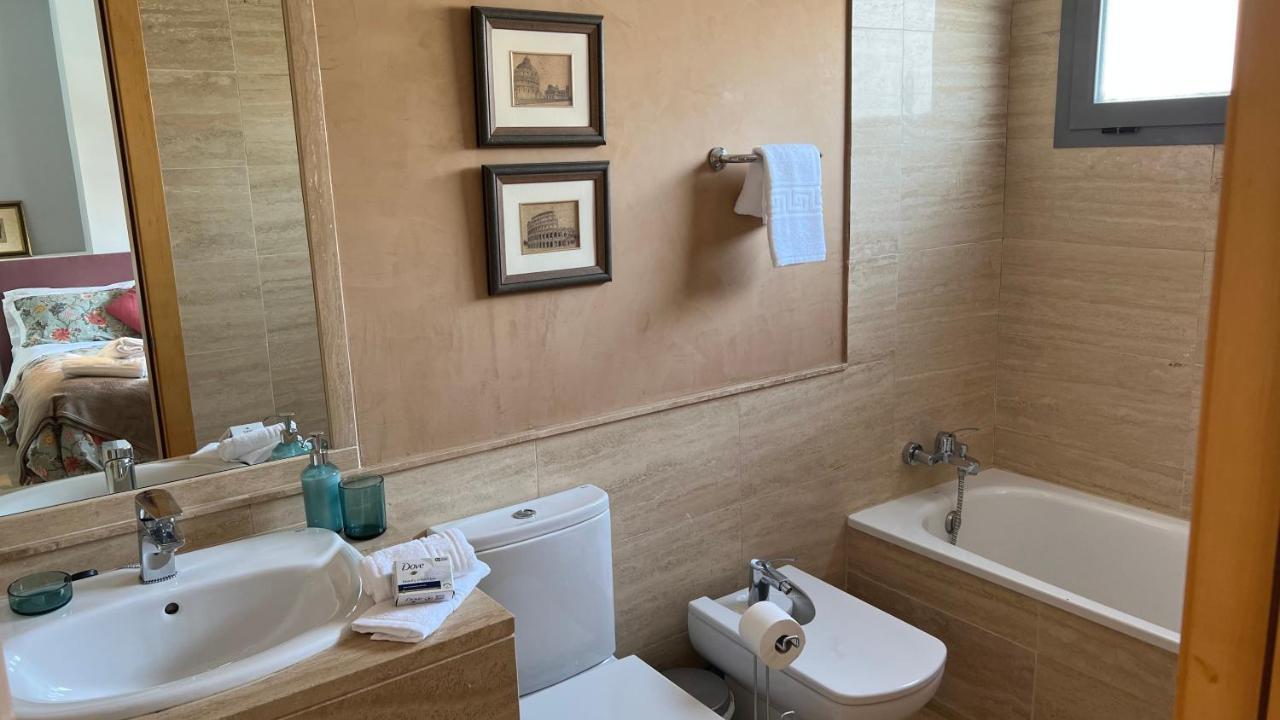 Love Rent4 Malaga Pacifico Exterior photo